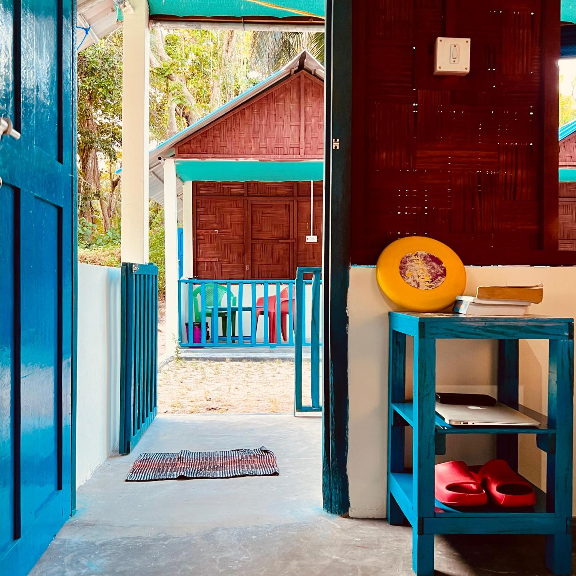 Blue Sea Restaurant & Bungalows Sitapur المظهر الخارجي الصورة